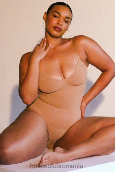 îmbrăcăminte House of CB sculpting body slip intreg cafe au lait X4F681273
