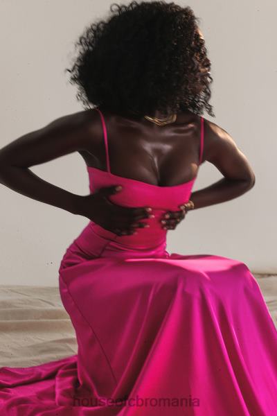 îmbrăcăminte House of CB rochie maxi cu dantelă fucsia anabella X4F68199