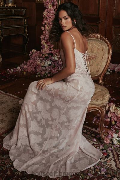 îmbrăcăminte House of CB rochie maxi seren roz moale din dantelă florală la spate X4F68366